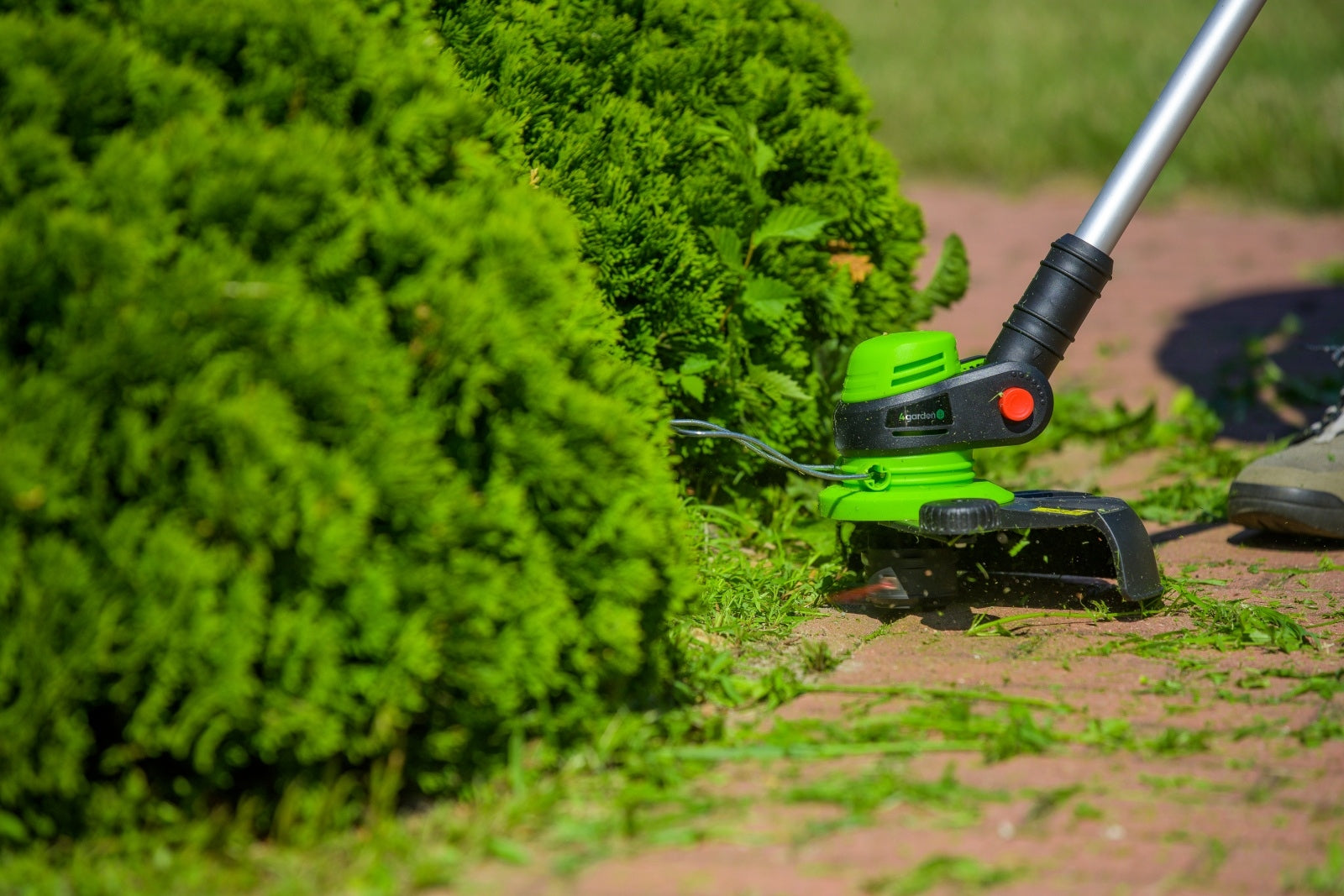 20V PODKASZARKA/PRZYCINARKA ŻYŁKOWA AKU DO TRAWY 4GARDEN APK2521S ZESTAW