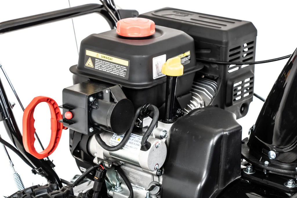 Odśnieżarka spalinowa Faworyt KZO66LE 66 cm Loncin 212 cm3 Napęd LED 230V