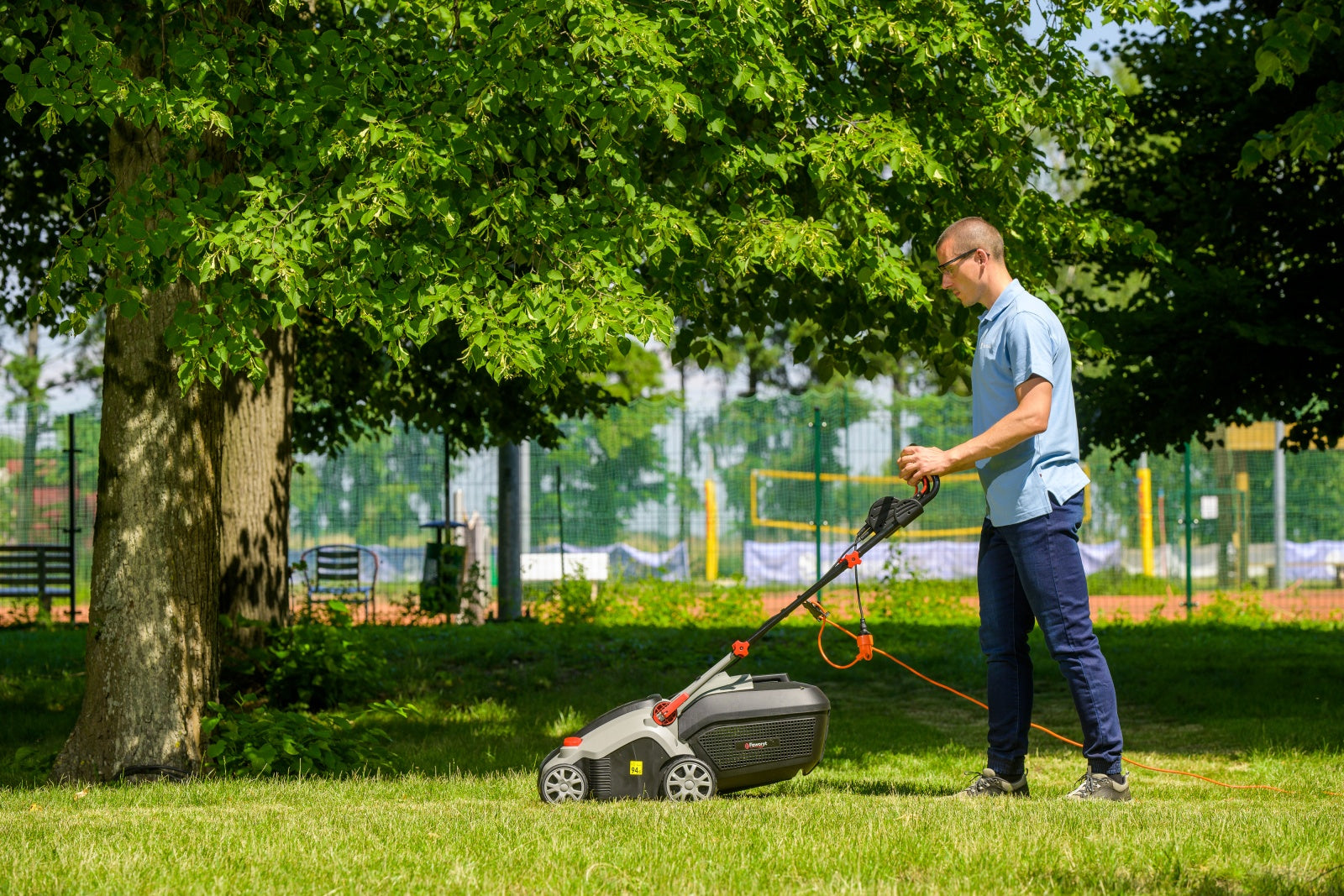 WERTYKULATOR ELEKTR. 1700W FAWORYT PRO RE38