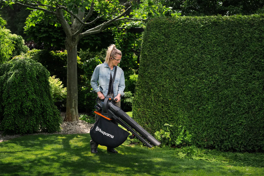 Husqvarna Model Aspire™ BVX-P4A z akumulatorem i ładowarką