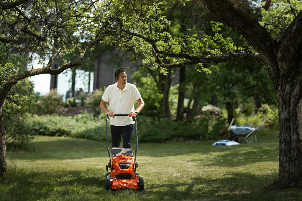 Husqvarna Husqvarna LC 251iS