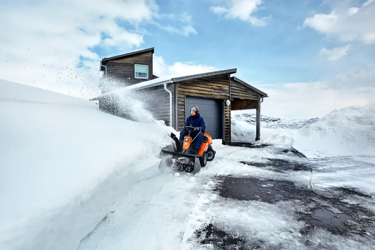 Husqvarna HUSQVARNA R 316TX AWD