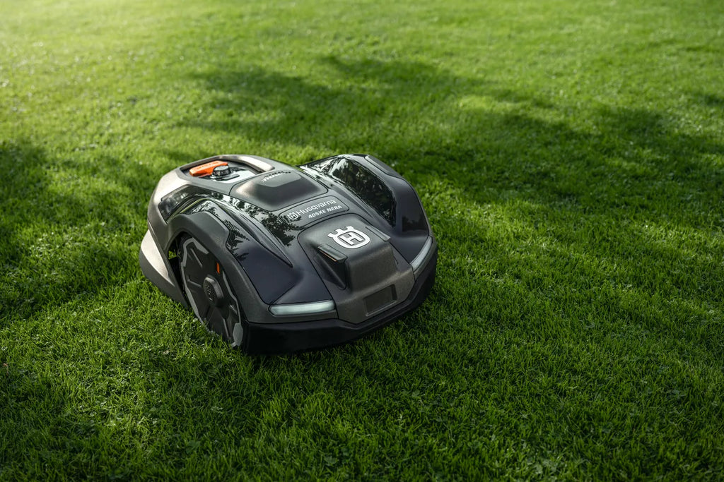 Husqvarna Husqvarna Automower® 405XE NERA z technologią bezprzewodową